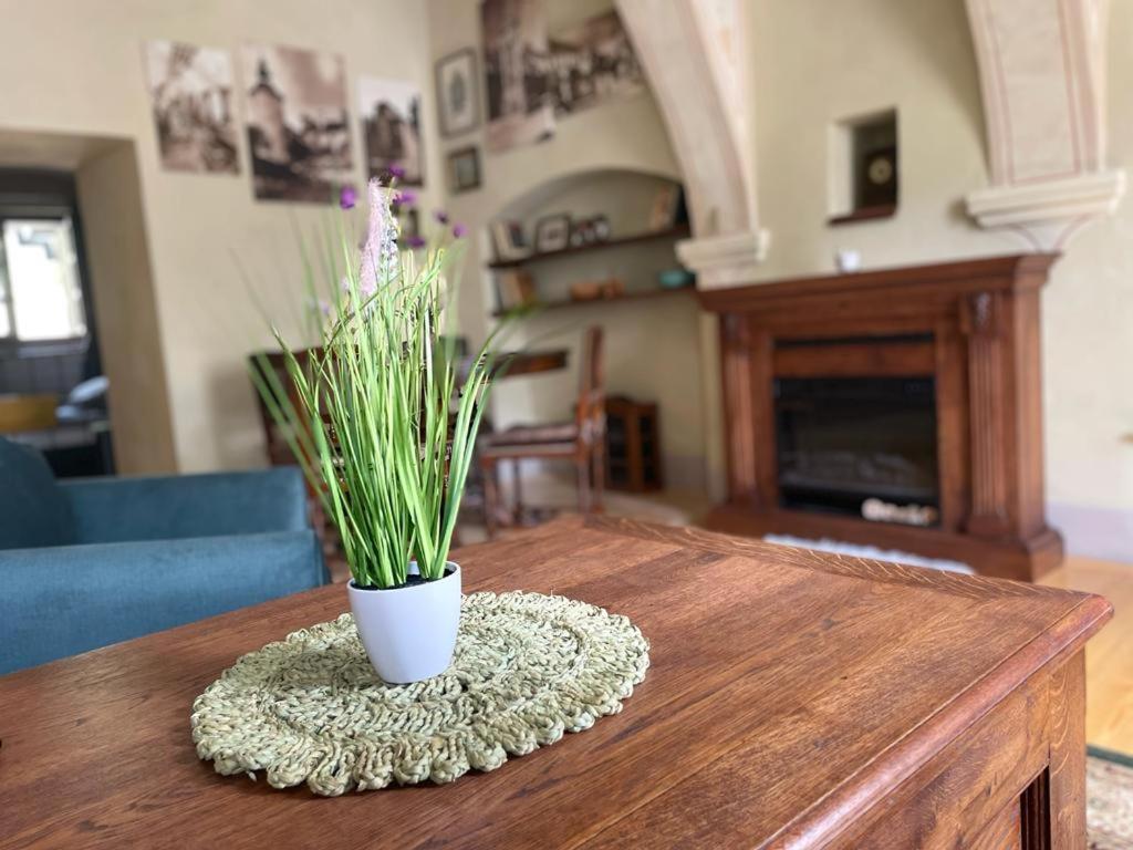 Apartmán v studni na streche Banská Štiavnica Esterno foto